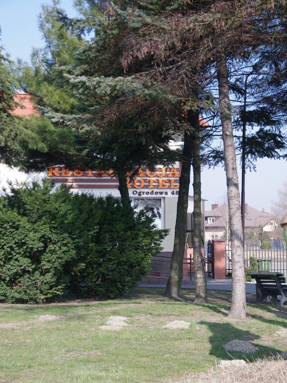 Pokoje Goscinne Stare Miasto  Buitenkant foto