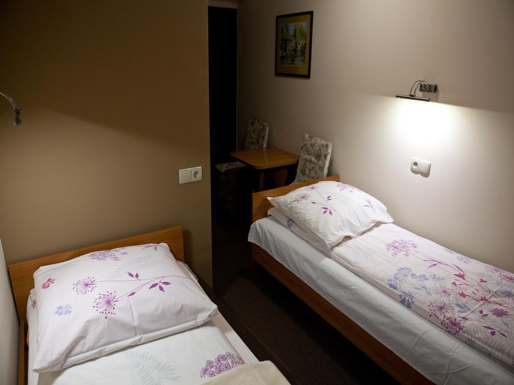 Pokoje Goscinne Stare Miasto  Kamer foto