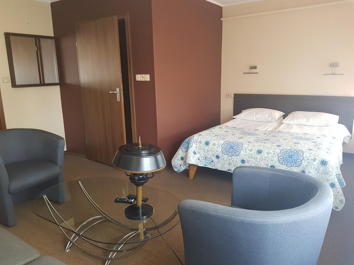 Pokoje Goscinne Stare Miasto  Buitenkant foto